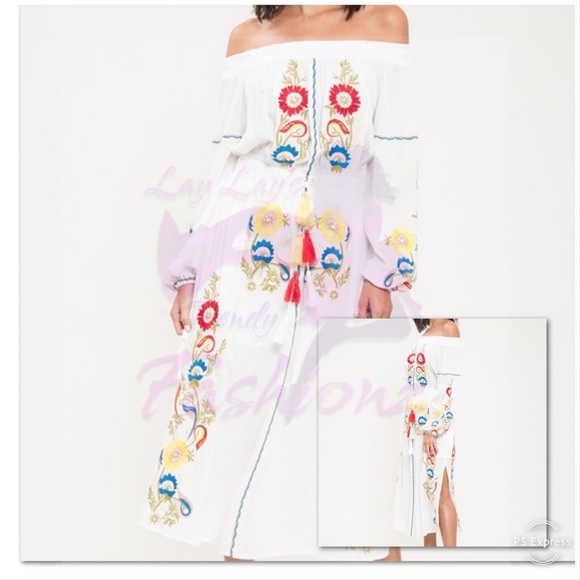 Boho Embroidered Midi Dress - Picture 6 of 7